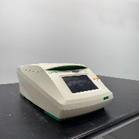 Bio-Rad T100 Thermal Cycler image 0